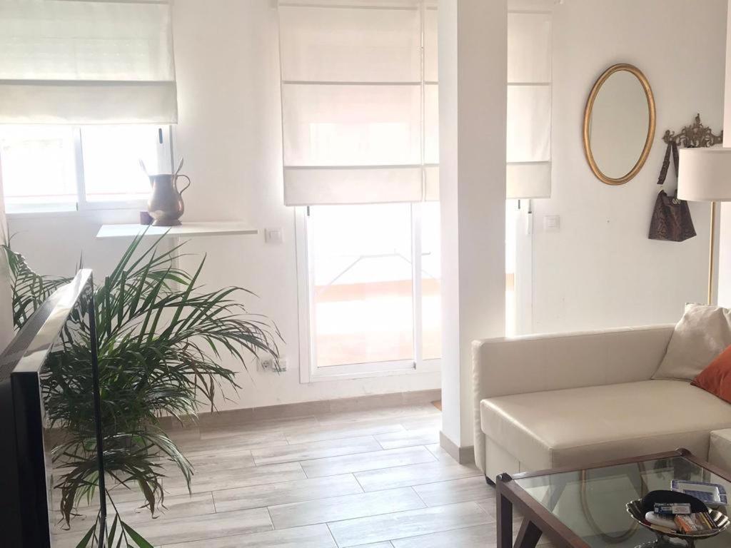 Apartamentos Turisticos Virgen Del Monte 67 Seville Ngoại thất bức ảnh